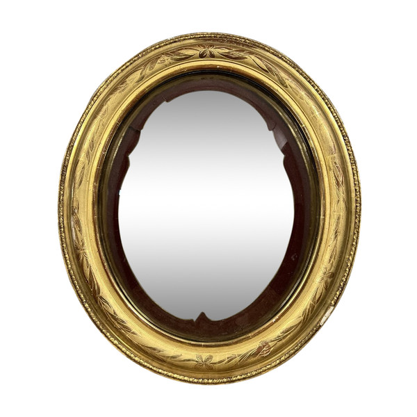 Gilded leaf frame with curved glass Napoleon III period circa 1850