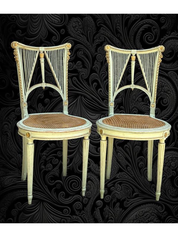 PAIRE DE CHAISES EN BOIS DES ANNÉES 1900 PEINT EN VERT ET DORÉ STYLE LOUIS XVI