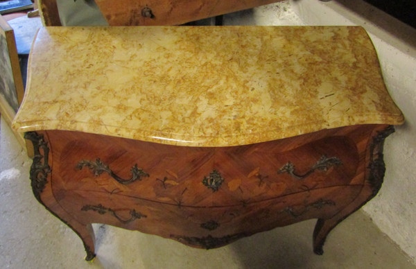 Commode Style Louis XV