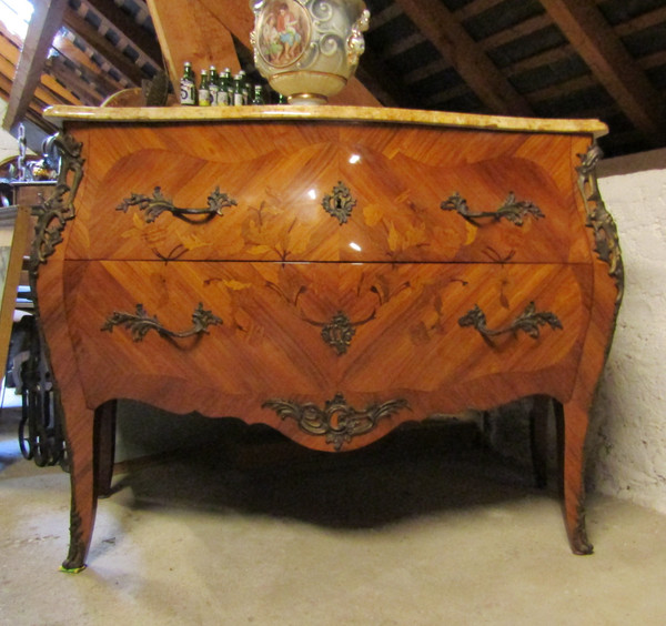 Commode Style Louis XV