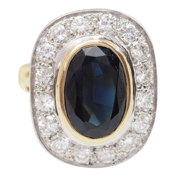 Two-tone gold, sapphire and diamond pompadour ring