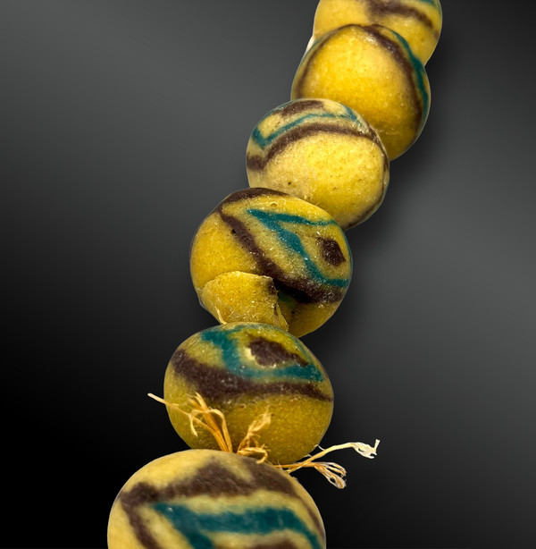 NECKLACE - Krobo culture, Ghana