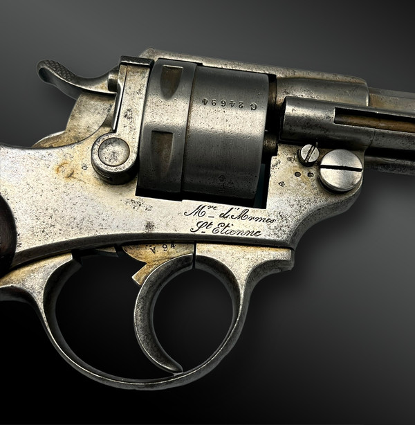 Revolver Model 1873, from the Manufacture d'Armes De Saint-Etienne - France - 19th century