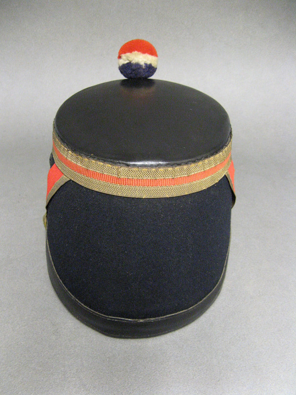 Shako, Unteroffizier der Republikanischen Garde Mle 1933.