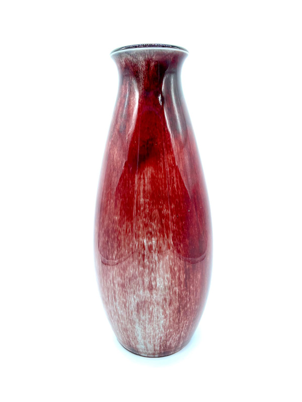 Large red Art Deco vase in Sèvres porcelain 1931