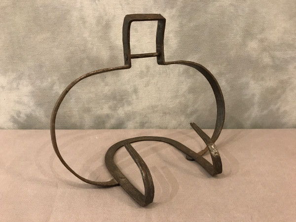 Support, wrought iron pot holder from the 19th century