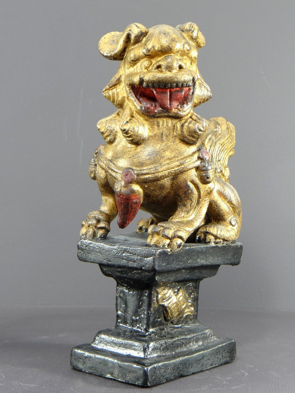 China, First Half of the 20th Century, Pair Of Polychrome Temple Guardian Lions.