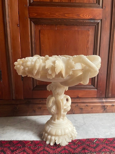 Large alabaster bowl, late 19th century, early 20th century