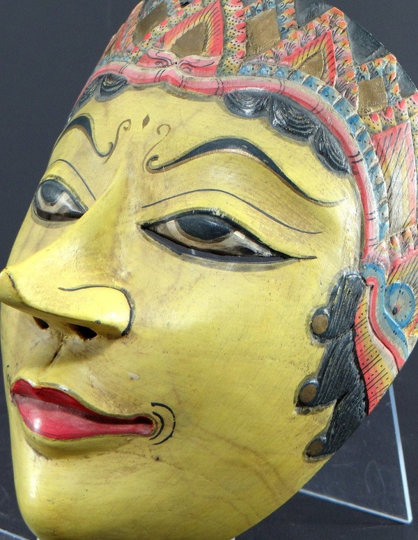 Indonésie, île De Java, Milieu Du XXème, Masque De Théâtre Wayang Topeng En Bois Polychrome. 