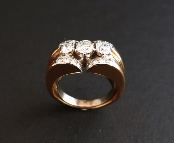 Tank-Ring mit Diamanten, 18 Karat Gold.