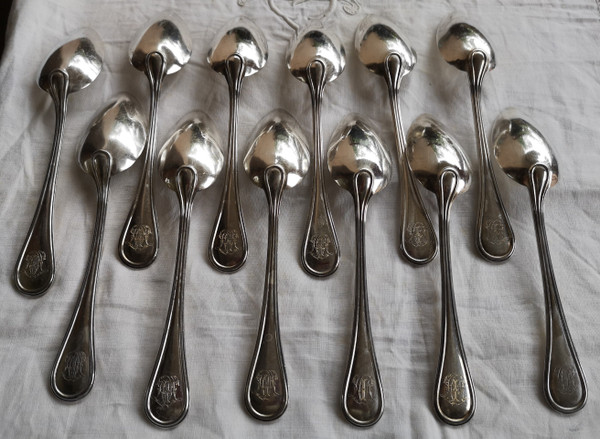 12 table settings in solid Minerva silver monogrammed by Jean Granvigne, silversmith, mid-19th century