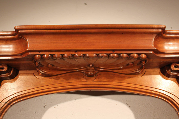  Art Nouveau mantel