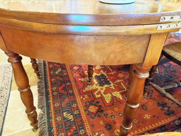 Round walnut half-moon table with 1 drawer and 1 flap Louis Philippe 19th century