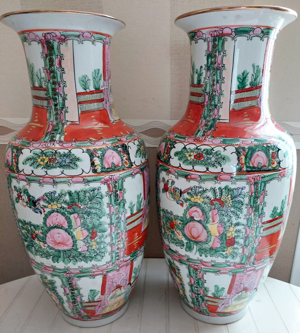 Paire de vases en porcelaine Chinoise de Macau fin 19ème