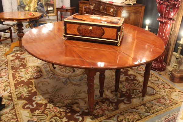 Jacob 8 Legs Solid Mahogany Banquet Table 4m70