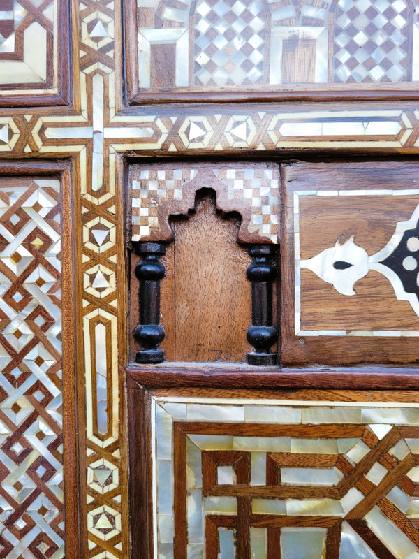 Large Oriental Mirror In Marquetry, 20th Century