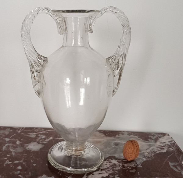 Fin du XVIIIe siècle - grand vase balustre néoclassique en verre soufflé - Louis XVI