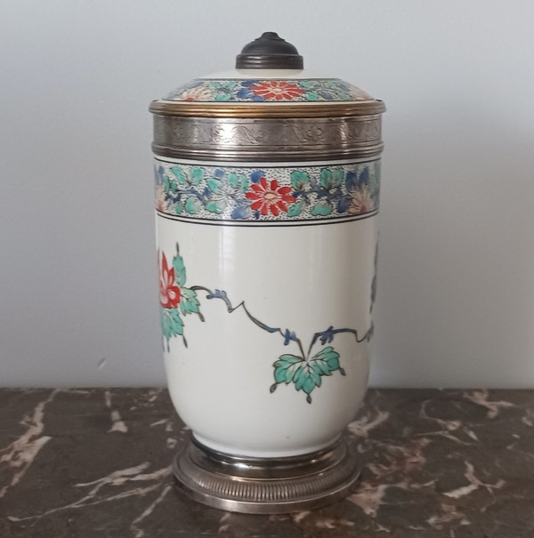 Samson Manufacture - Porcelain Tobacco Pot - Chantilly Kakiemon Decor