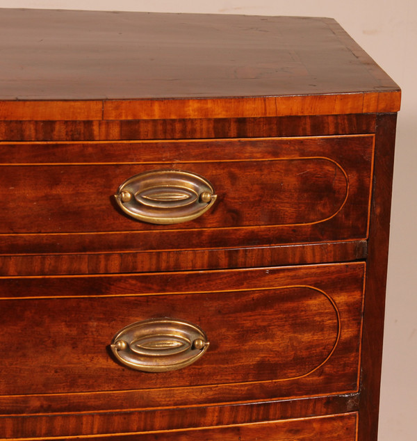 A Small Mahogany Chest Of Drawers With Inlays - 18th Century