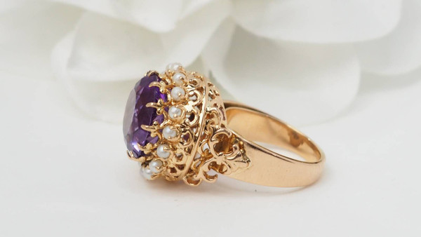 Vintage ring in rose gold, amethyst and fine pearls