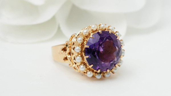 Vintage ring in rose gold, amethyst and fine pearls