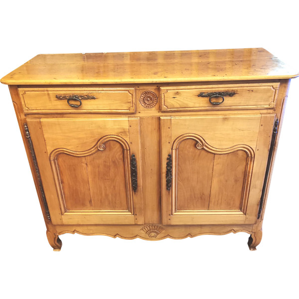 Early 19th century louis XV blond cherry wood sideboard