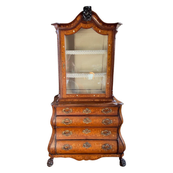 Dutch double-body display cabinet circa 1750, opening with four drawers on the lower part.