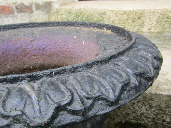 Pair of basins