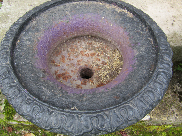 Pair of basins