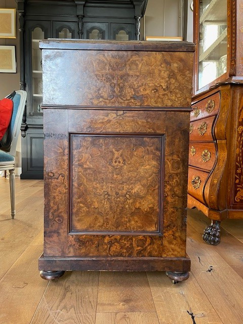 Pop up Davenport" desk in burr walnut with ebony moulding