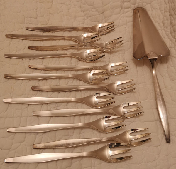 12 forks + assorted cake scoop Orly model Christofle silverware