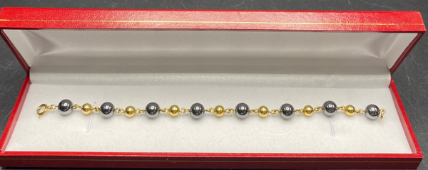 Gold-plated and onyx bracelet