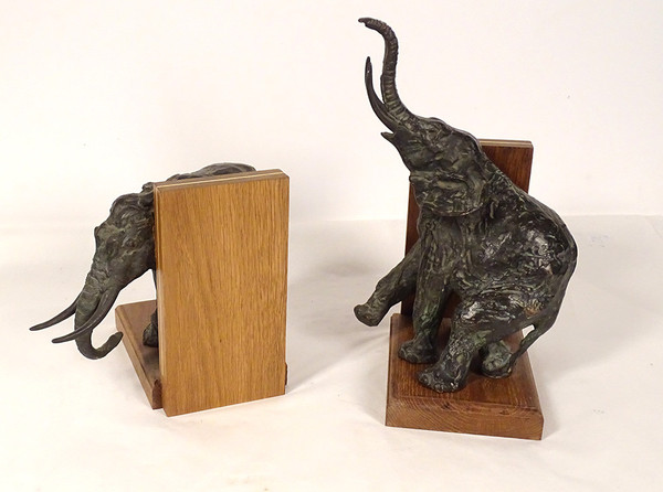 Paire Serre-livres Sculptures éléphants Ary Bitter Bronze Art Déco XXème