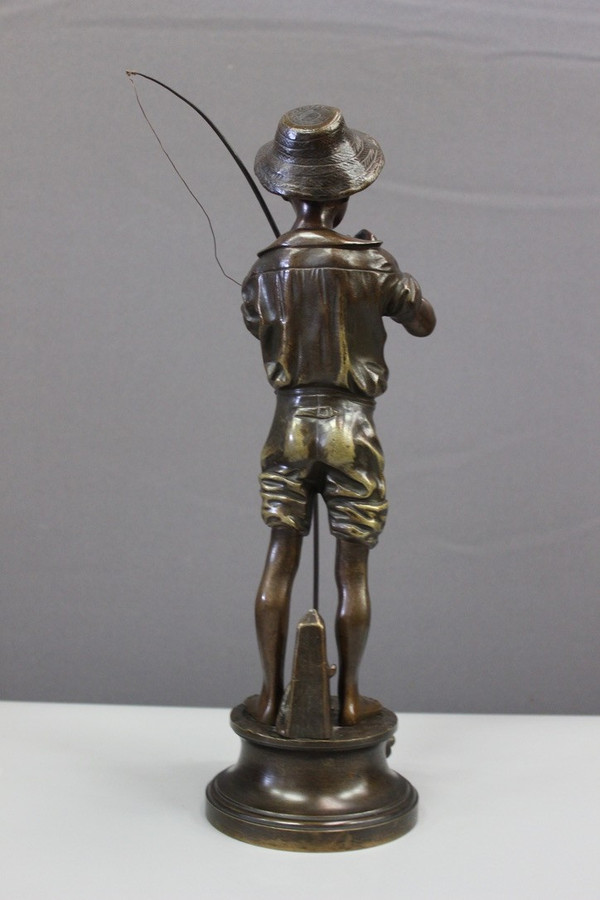 Bronze Par Lavergne Représentant Un Pêcheur vers 1900