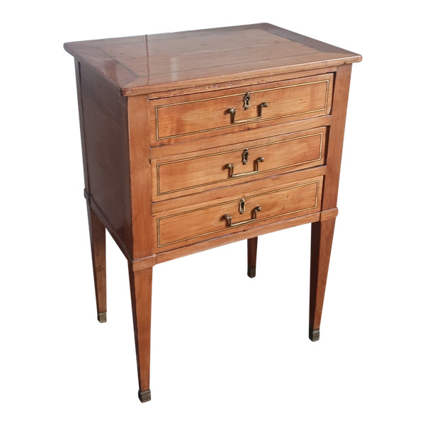 France, early 19th century - bedside or dressing table - walnut and fillets - Directoire period