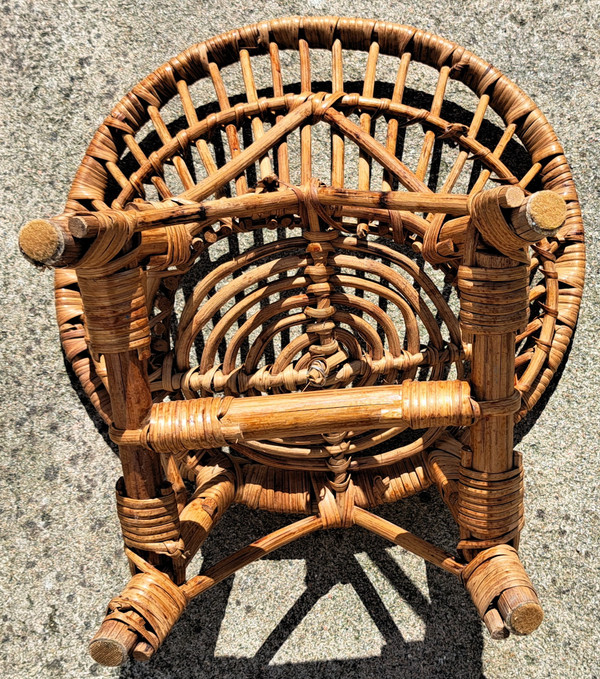 Round rattan armchair for children from the '70s