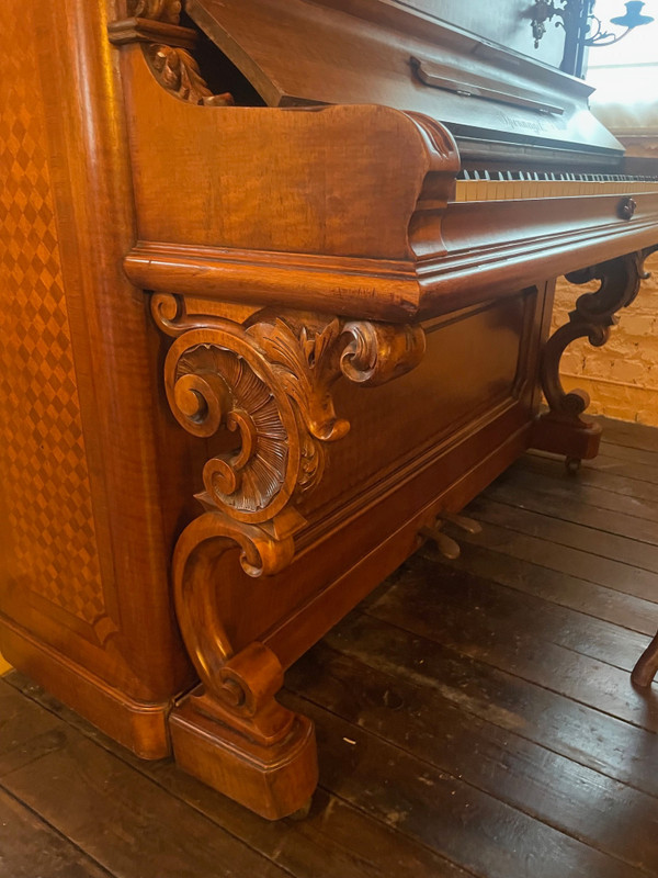 Piano Sponnagel Circa 1900 With Its Seat