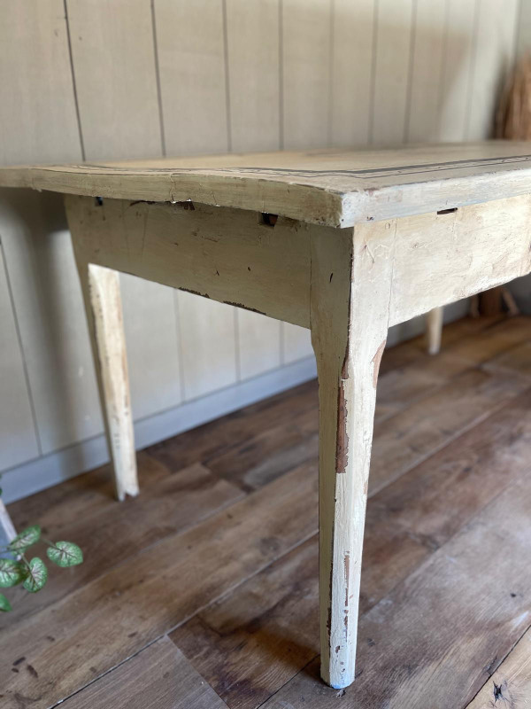 Patinated table with castle motif and hunting scene from the 18th century