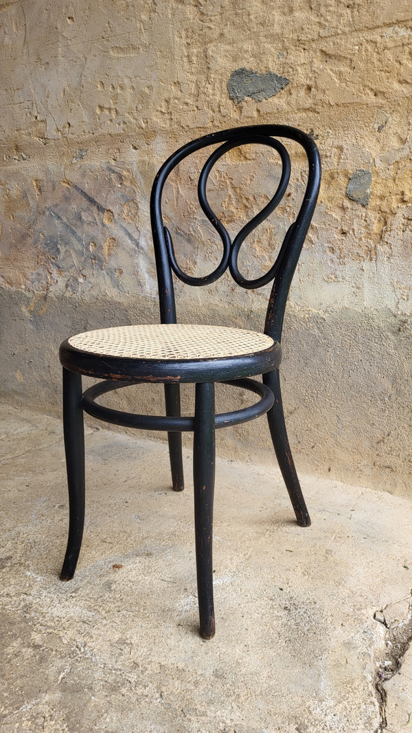 4 Art Nouveau bentwood chairs