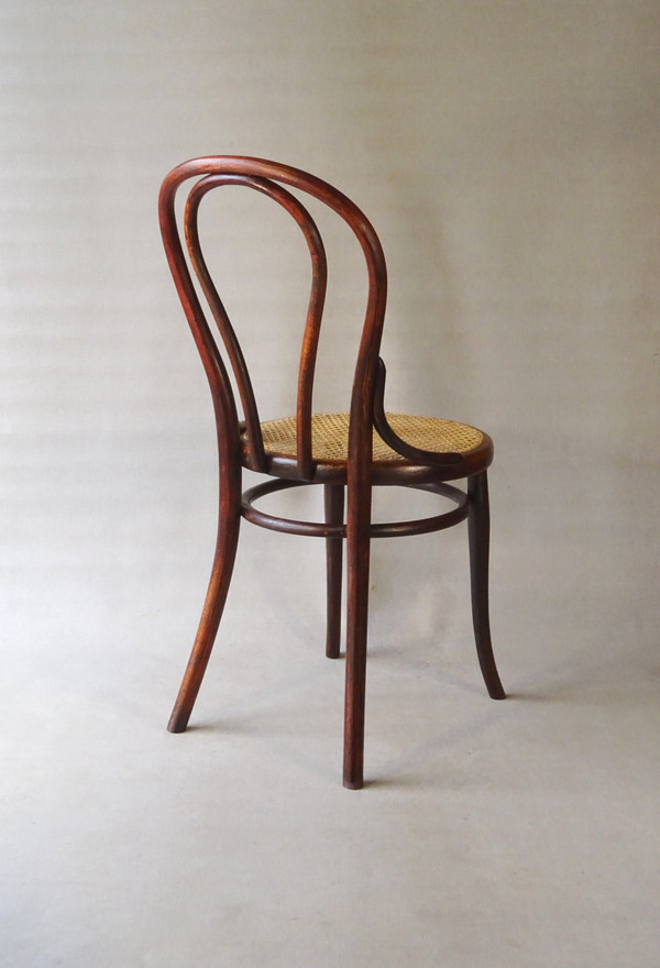 Chaise Thonet N° 18 teinte acajou, cannage neuf, 1890