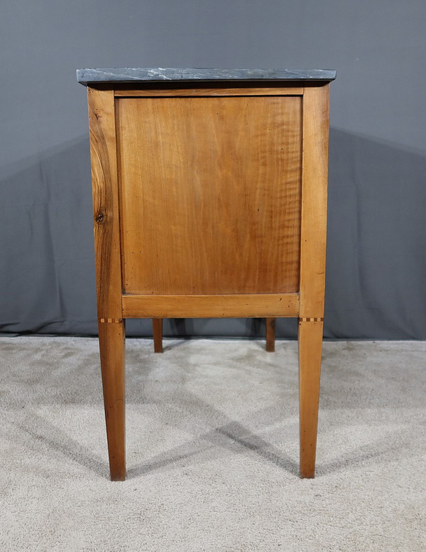 Small Regional Chest of Drawers in Walnut, Louis XVI style - Early 19th century