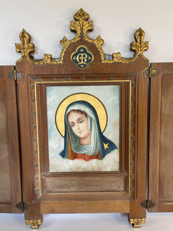 Large triptych painting of the Virgin Mary 19th century