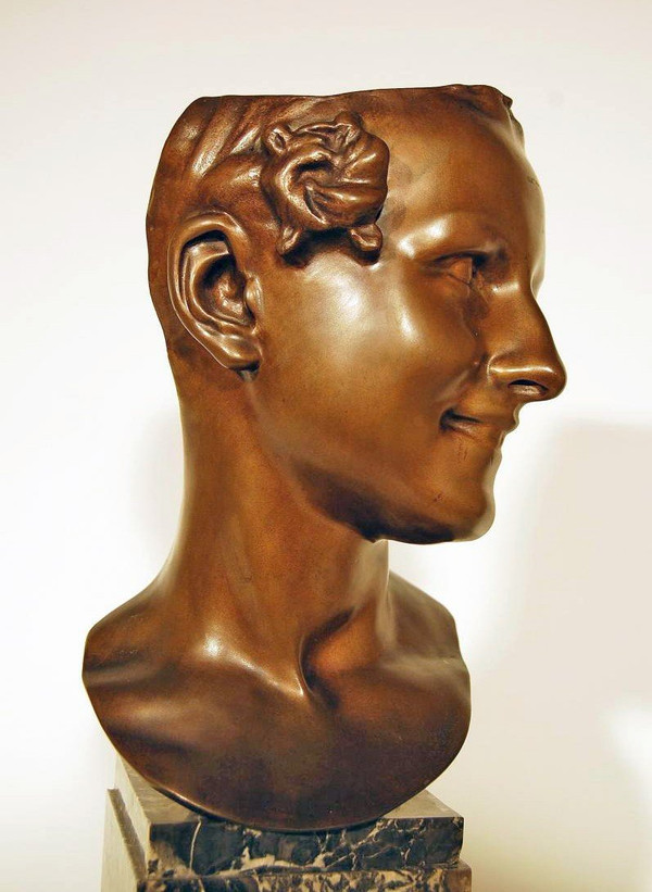 After Jean-baptiste Carpeaux (1827-1875) Bronze "the laughing Neapolitan woman"