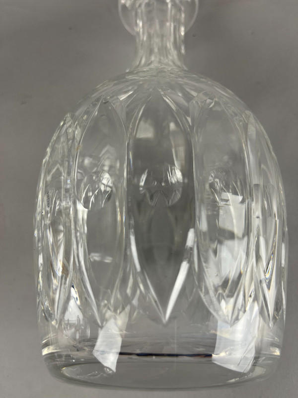 Pair of crystal carafes