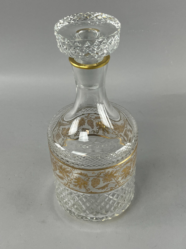 Crystal whisky carafe with vine decor