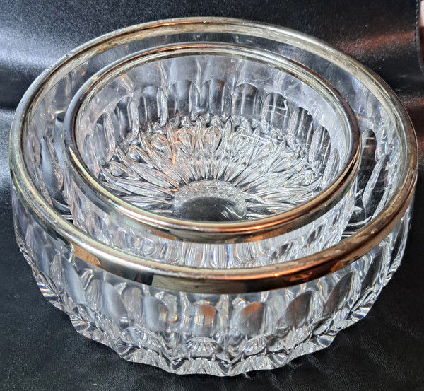 Paire de coupe en cristal taillé bague en métal argenté