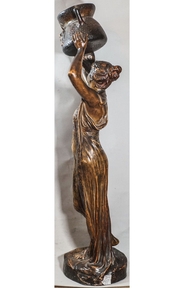 F. GROSS - GOLDSCHEIDER, Water carrier, polychrome terracotta