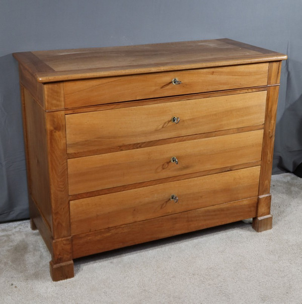 Walnut Commode, Restoration Period - 1st Part 19th