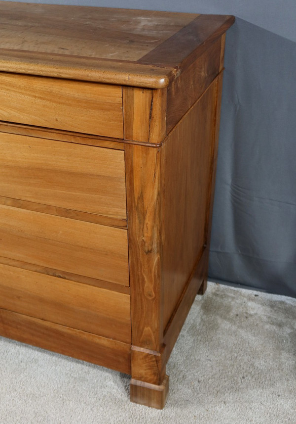 Walnut Commode, Restoration Period - 1st Part 19th