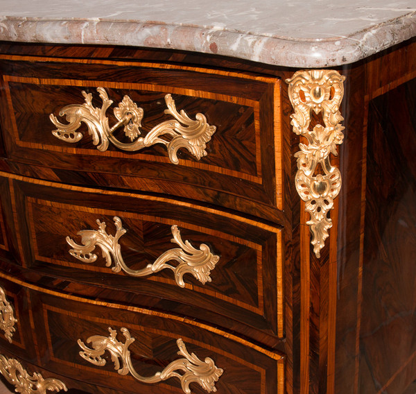 Regency period chest of drawers Antoine Criaerd